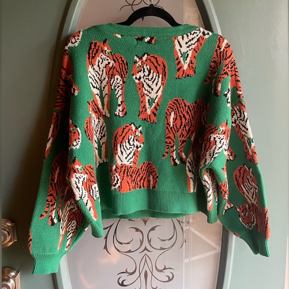 Dressed In Lala Green Tiger Print Sweater - Picture 4 of 8
